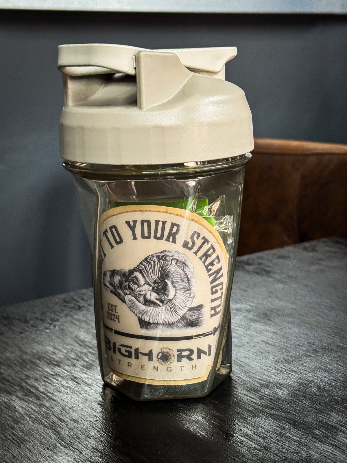 YETI Shaker Starter Bundle (Sand)